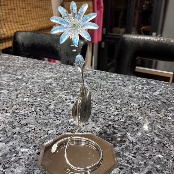 💎Vintage Rare Swarovski Dellaria Aquamarine Crystal Flower💎 - Picture 6 of 15